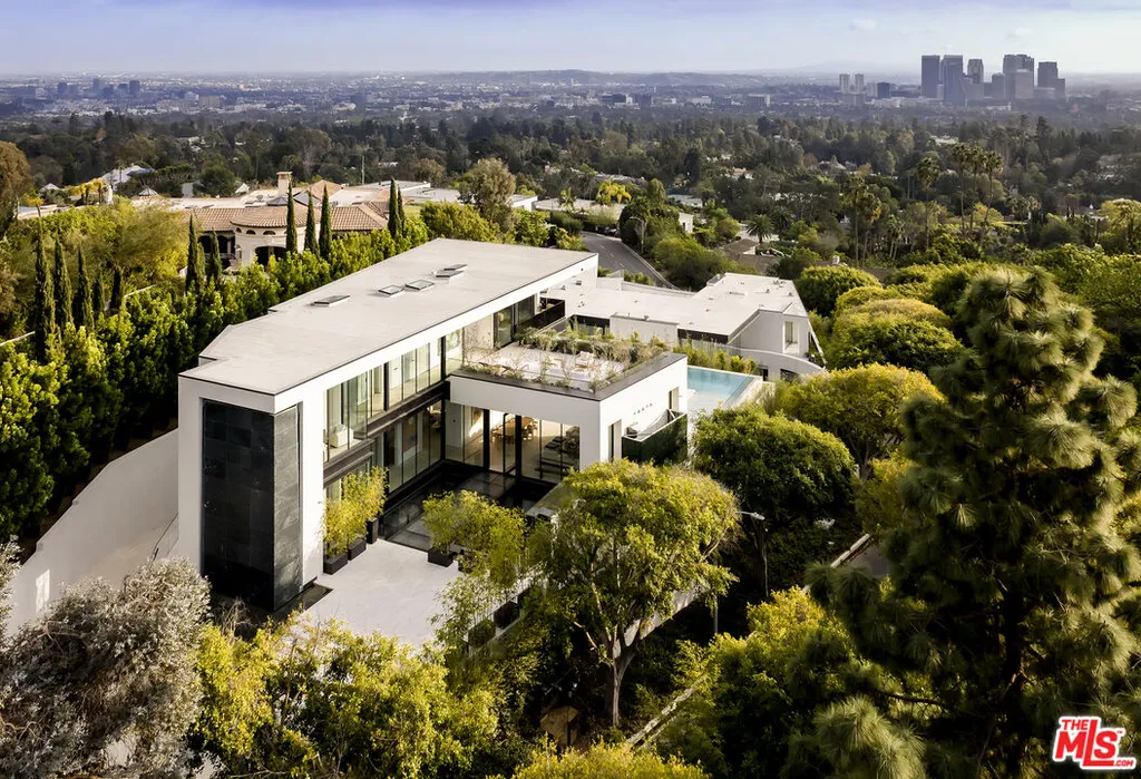 1210 Laurel Way, Beverly Hills